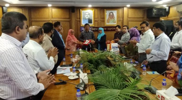 স্মার্ট বাংলাদেশ গড়ে তুলতে স্মার্ট মেধার দরকার- পার্বত্য মন্ত্রী বীর বাহাদুর উশৈসিং এমপি